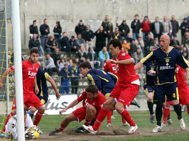 «Non ho capito perché ha annullato i due gol» 