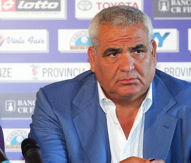 La Fiorentina in fuga dalla rabbia dei tifosi 