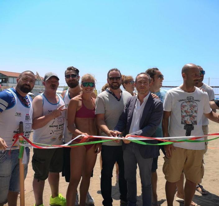 Inaugurata la Beach arena: 8 campi per volley e non solo 