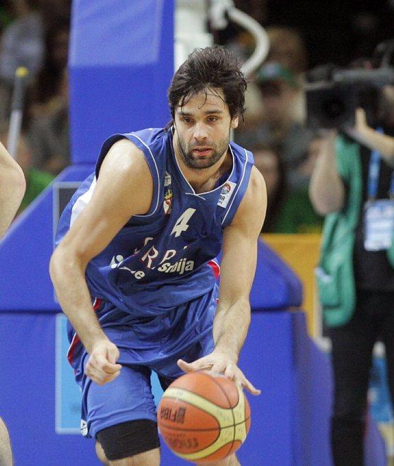 Bologna, un colpissimo Ha in mano Teodosic