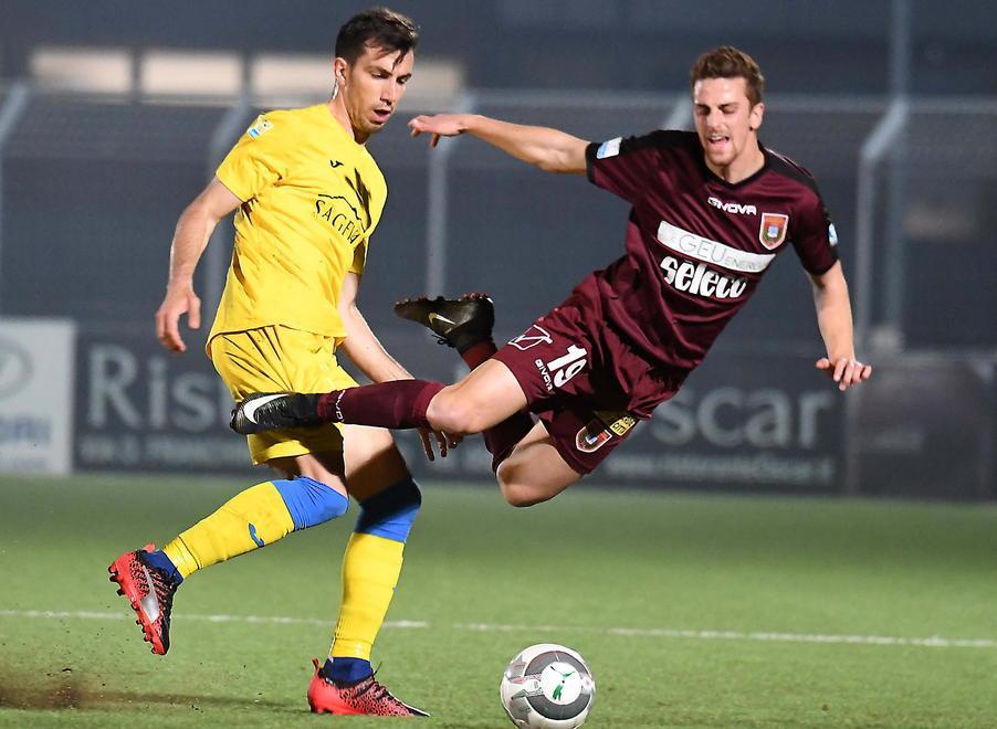 Pontedera, Calcagni in uscita: il centrocampista piace a due club di C