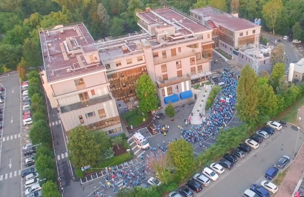 A piedi in 2.500 per i bimbi di Hesperia