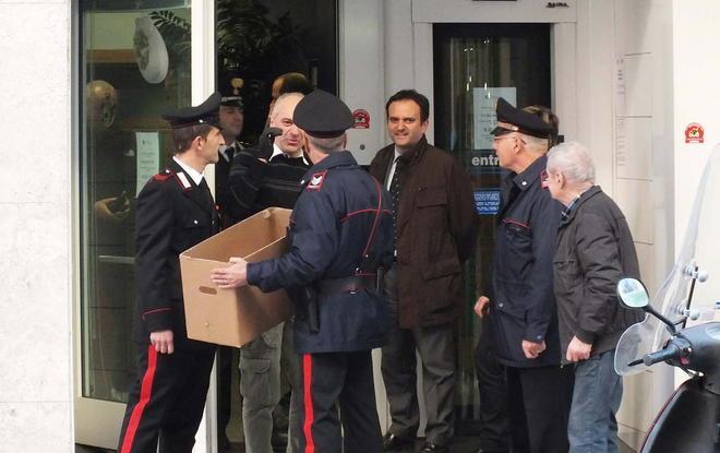 Finto pacco bomba al Credito cooperativo, denunciato un cliente 