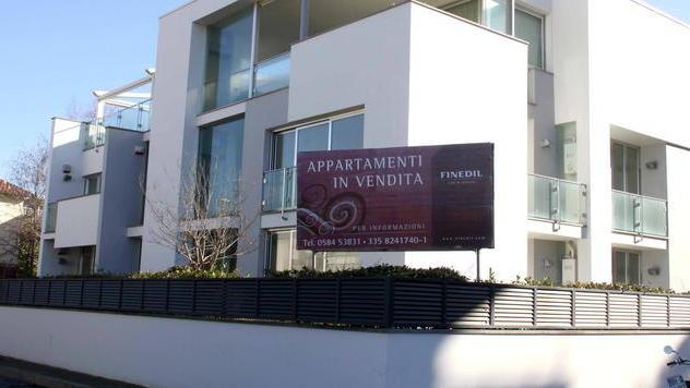 Casa, mercato ingessato e prezzi fermi da un anno