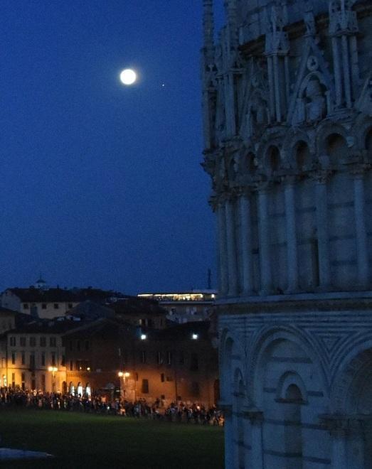 La Luna a 50 anni dall’Apollo vista dall’alto delle mura 