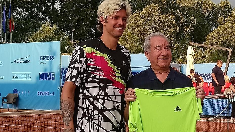 Uno svedese di sangue carioca vince il Fontana: esulta Lindell