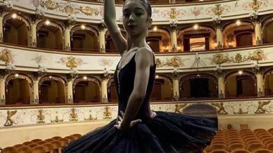 Doppia festa in arrivo per la giovane ballerina
