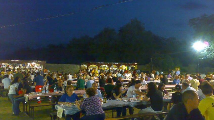 Campanili contro per la festa paesana organizzata dalla parrocchia