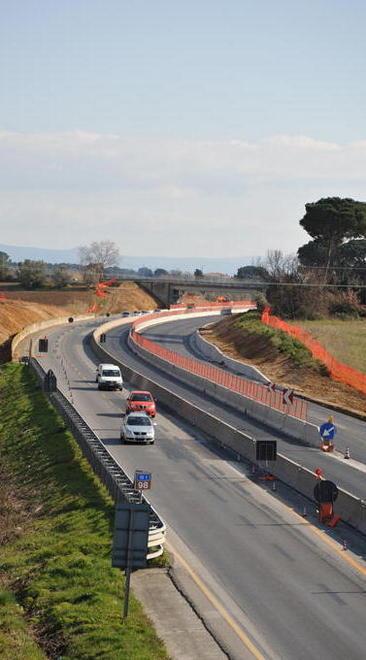 Casa con vista autostrada Protesta a Collemezzano 