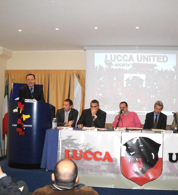 Le vecchie glorie alla festa promozione 