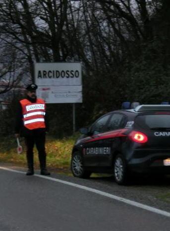 Sorpreso a rubare nelle auto Denunciato un sedicenne 
