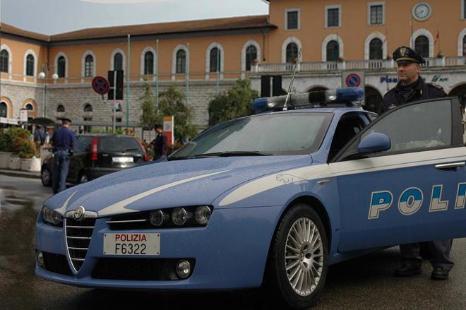  Arrestato un tunisino per furto ai danni di turisti stranieri 