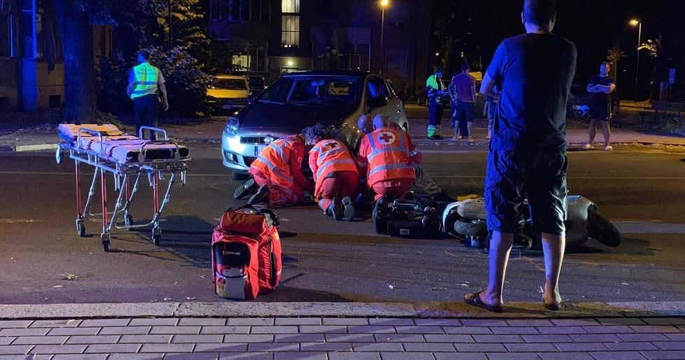 Incidente fra auto e scooter