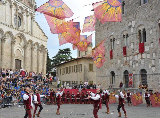 La tassa per turisti infiamma il consiglio 