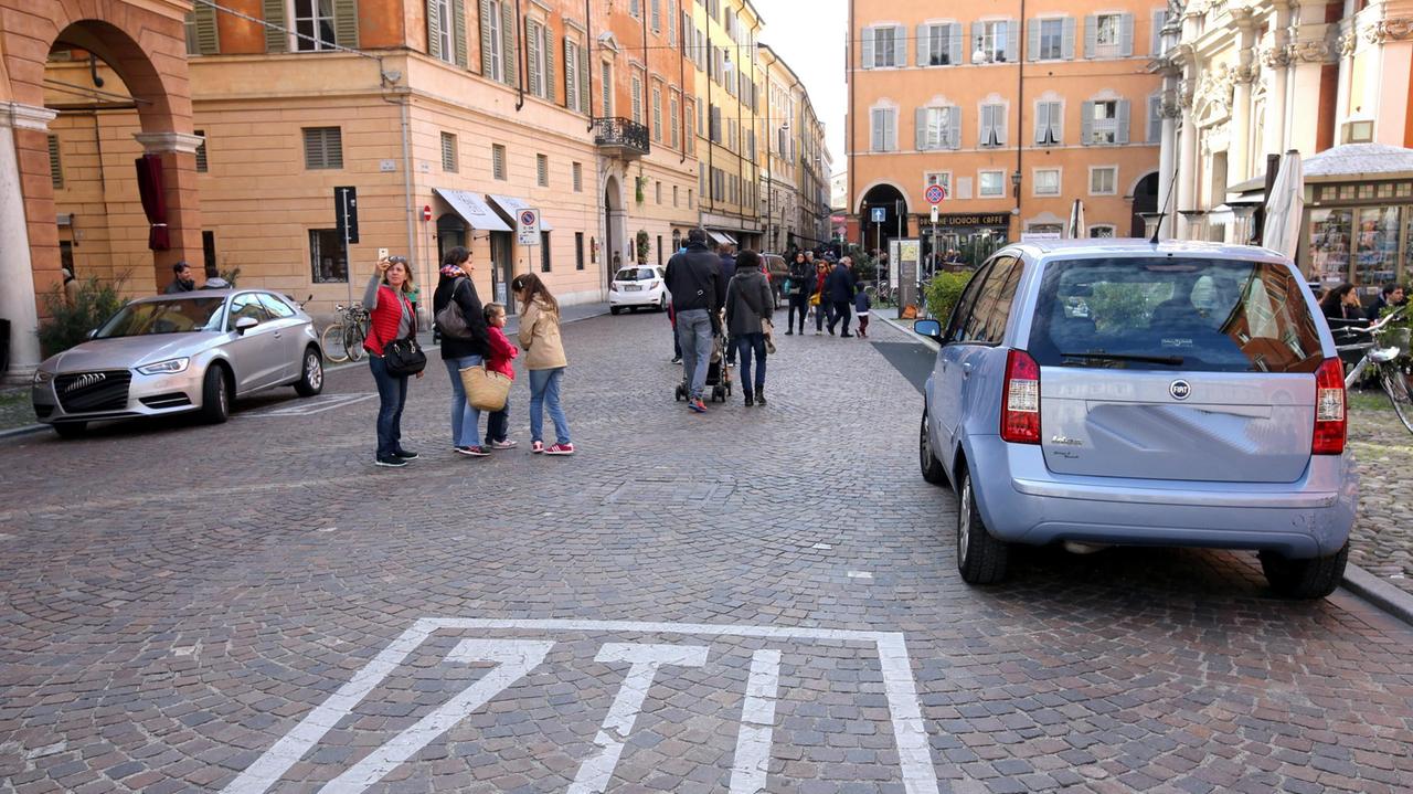 Modena, riceve la multa raddoppiata quattro anni dopo il ricorso