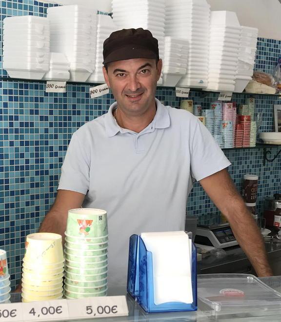 Un gelataio a tutto sport