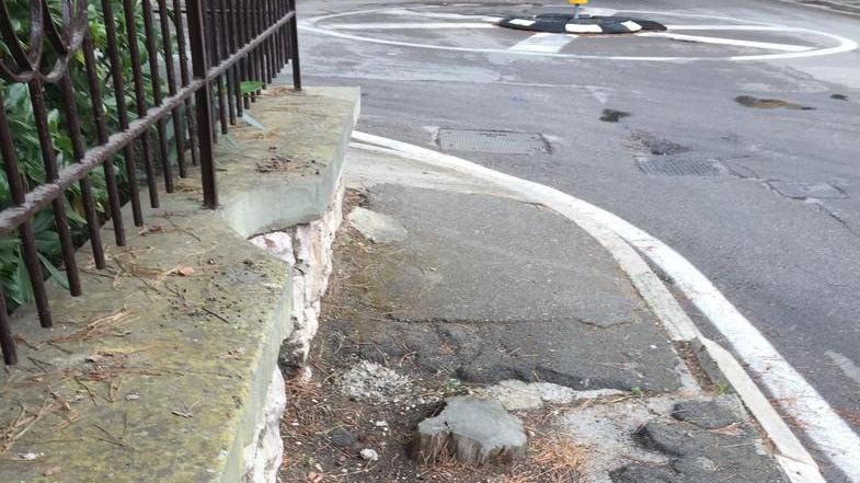 La mia convalescenza a Marina piena di difficoltà per spostarmi
