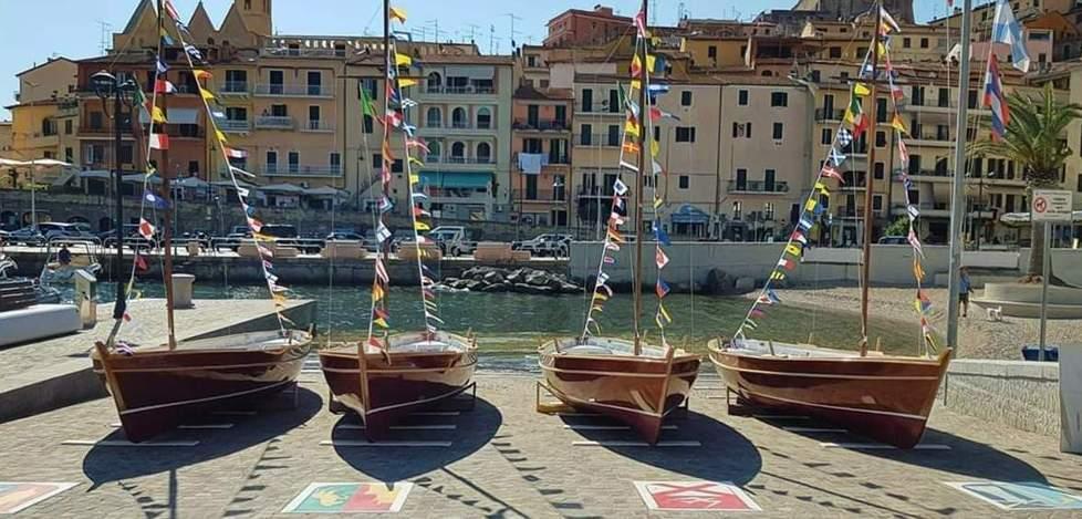 Guzzi restaurati E il Palio diventa kermesse storica 