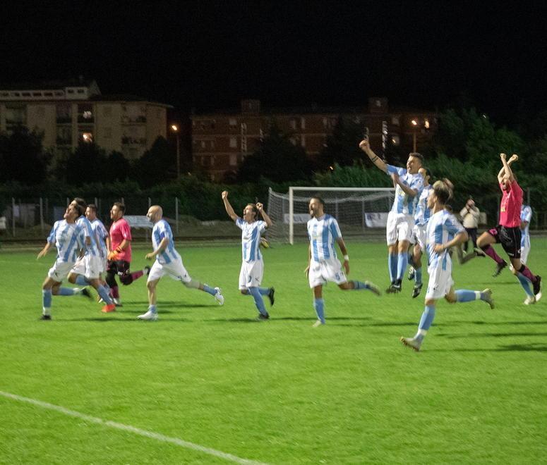 Cintolese strappa il secondo trofeo all’ultimo respiro e si scatena la festa