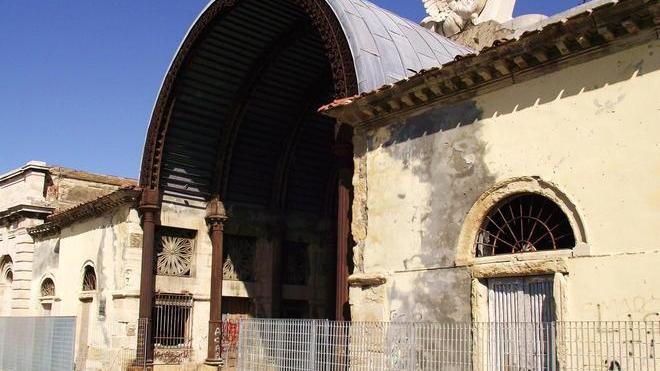 Porta San Marco “ingabbiata” in vista del restauro
