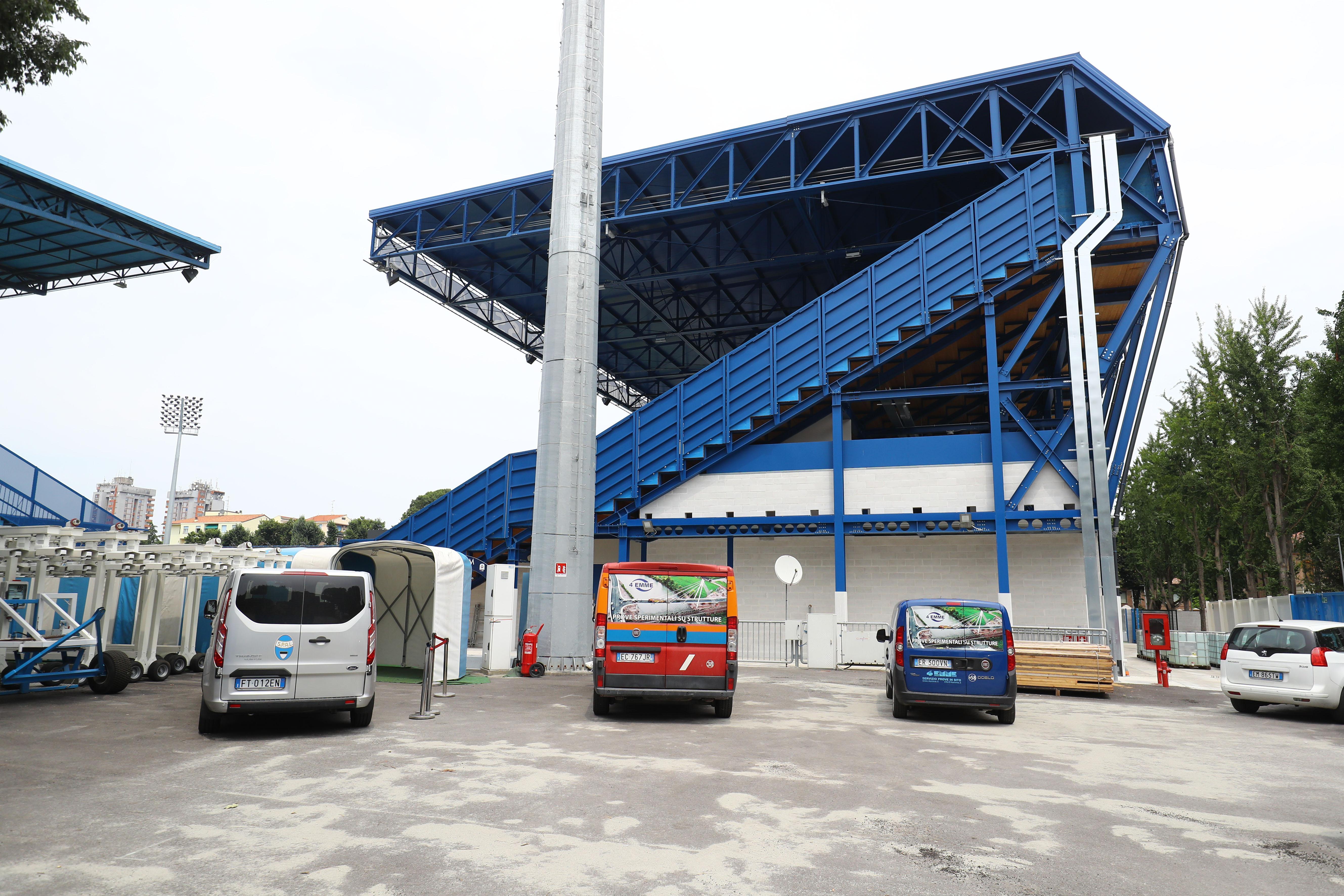 Stadio Mazza, slittano i tempi della perizia