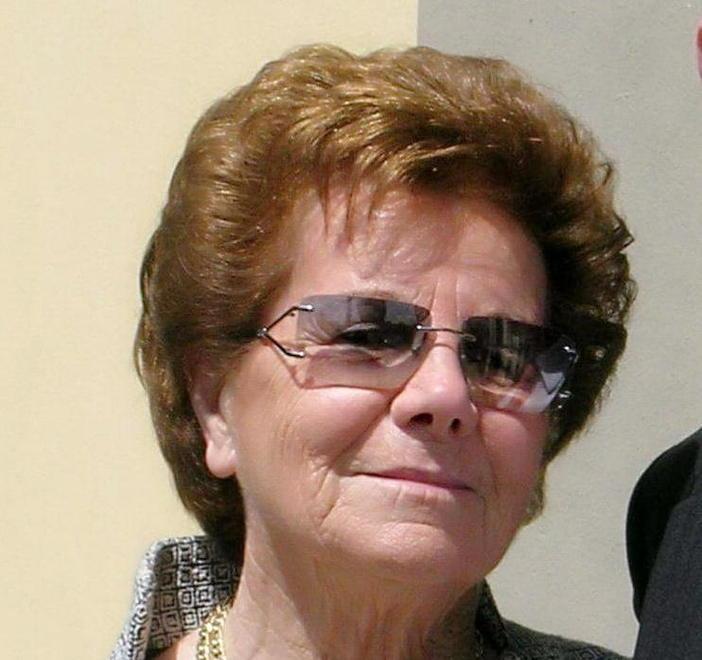 Oggi i funerali di Annamaria, investita sulle strisce in Versilia