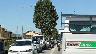 Lavori e code sulla Pesciatina