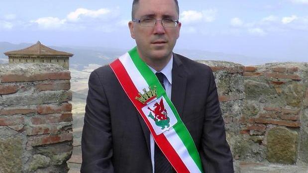 L’ira di Buselli: «L’arroganza e le falsità di Santi»