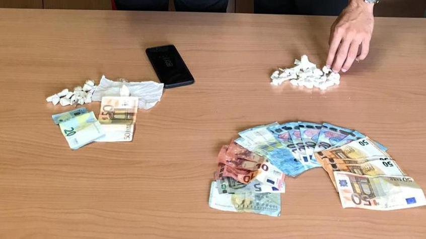 Presi due pusher: non potranno più venire a Viareggio