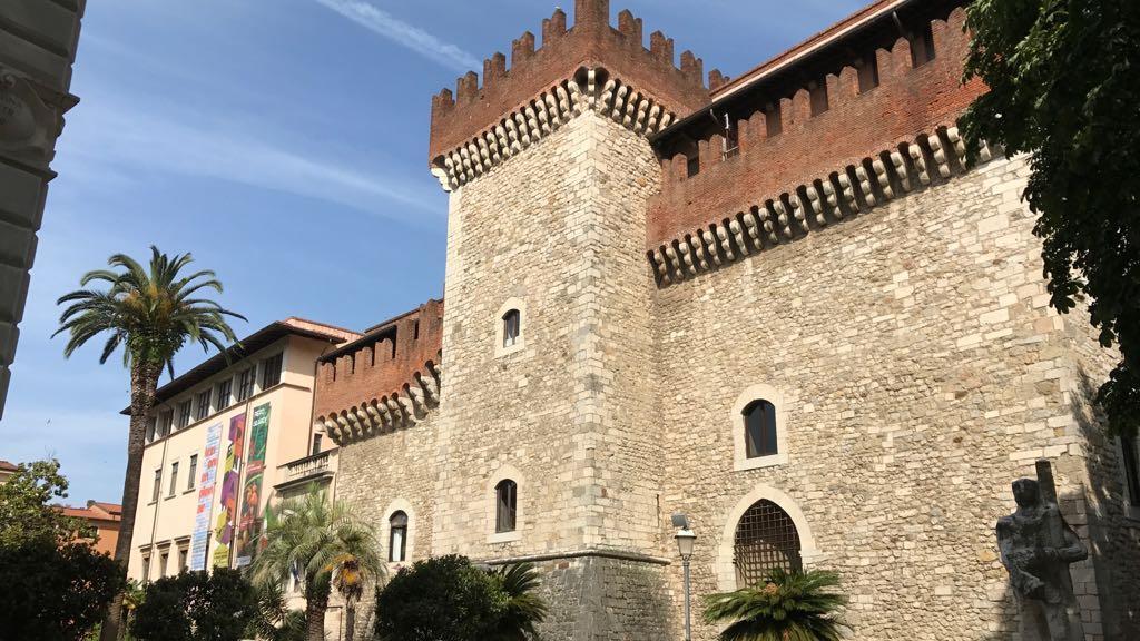 L'Accademia di Belle Arti di Carrara (foto archivio)