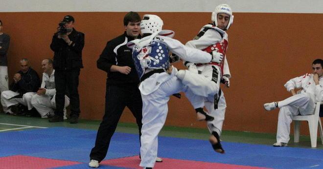 Taekwondo Pisa ok ad Arezzo nelle gare di combattimento