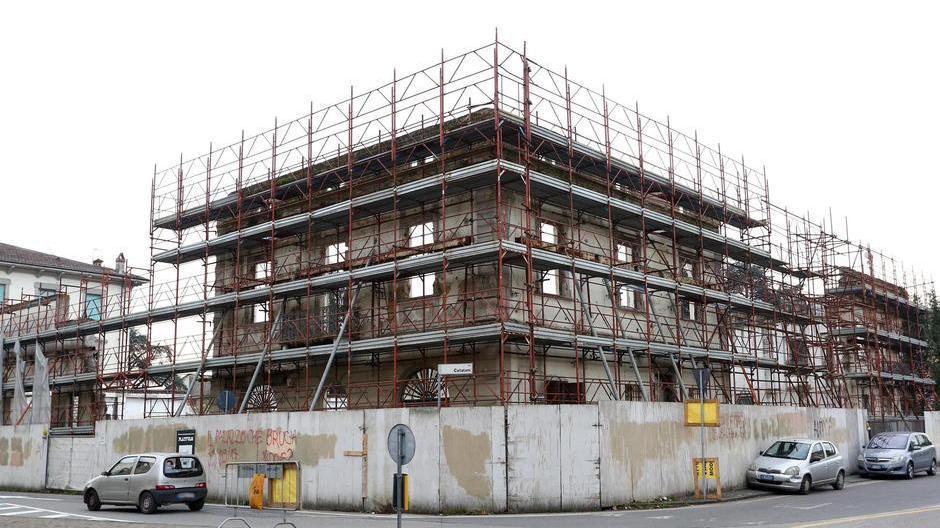 Inquinamento all’ex officina di Sant’Anna Lazzi deve pagare 3,8 milioni alla Guinigi