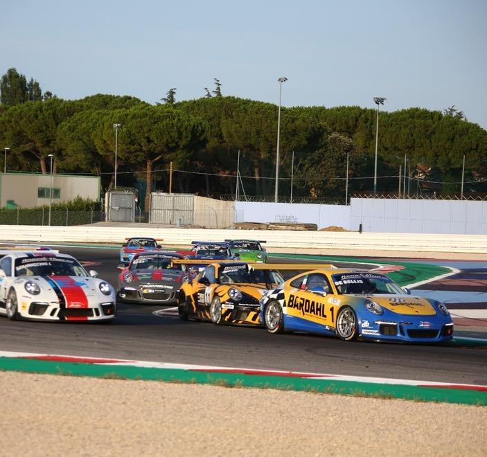 Sulla pista di Misano Adriatico De Bellis ancora davanti a tutti
