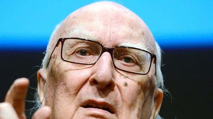 Camilleri sperimentatore Si inventò una lingua che fa rivivere i dialetti