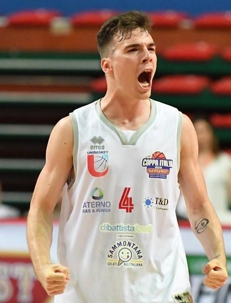 Da Pescara arriva l’esterno Flavio Gay in rossoblù