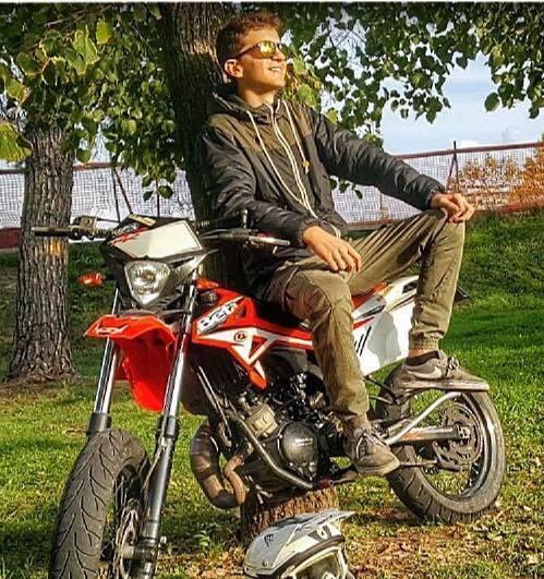 Non si trova la moto che ha fatto cadere lo studente di 17 anni 
