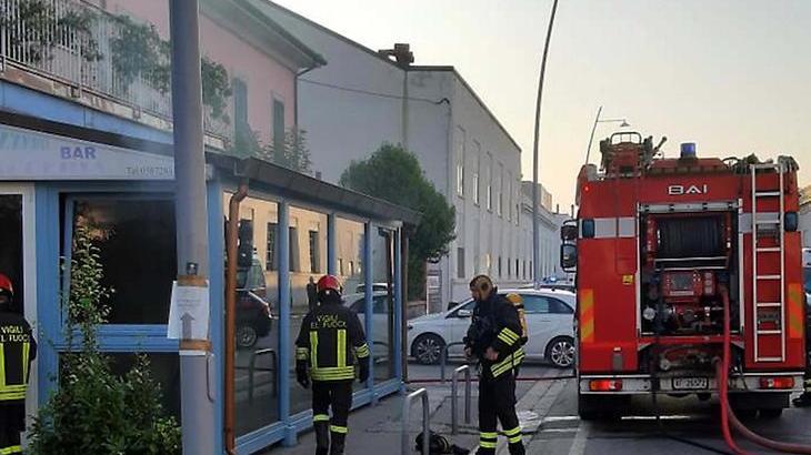 Principio di incendio in un locale