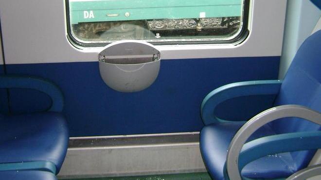 Vandali alla stazione, cancellati tre treni