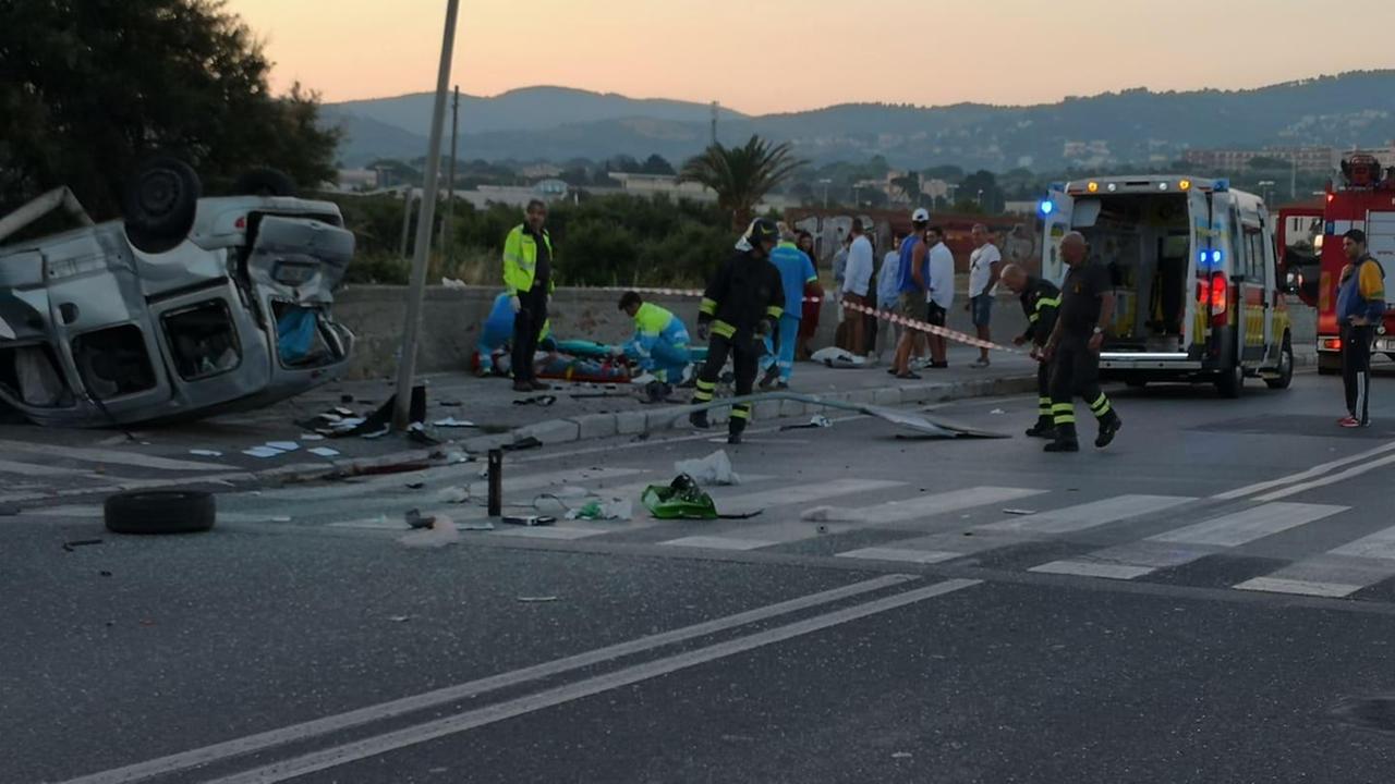 L'incidente ai Tre Ponti (foto concessa da Maurizio Capperi)