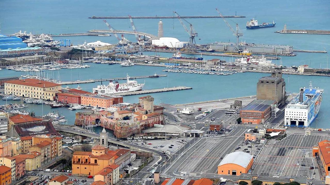 Alla costa 3 miliardi per recuperare il divario con Firenze e la Toscana centrale