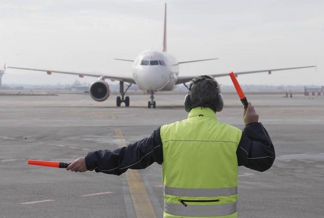 Galilei, nuovo volo Air One per Reggio Calabria 