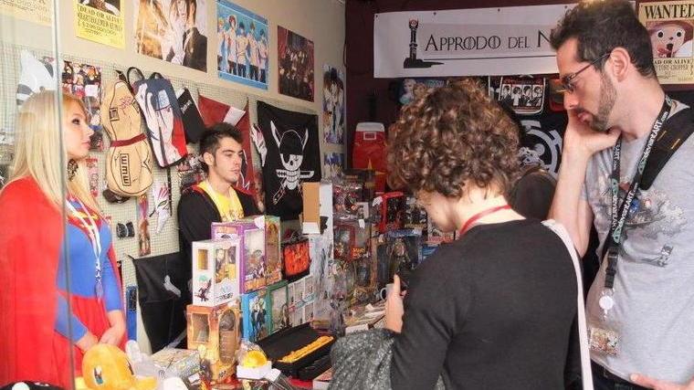 Giro di vite sui negozi temporanei Servirà l’ok di Lucca Comics