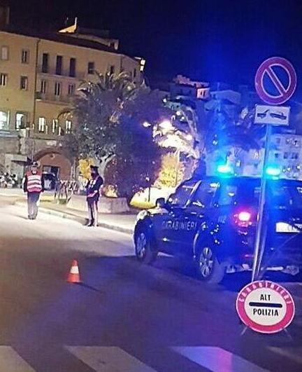 Alcolici ai quindicenni nel bar Denunciato il titolare del locale 