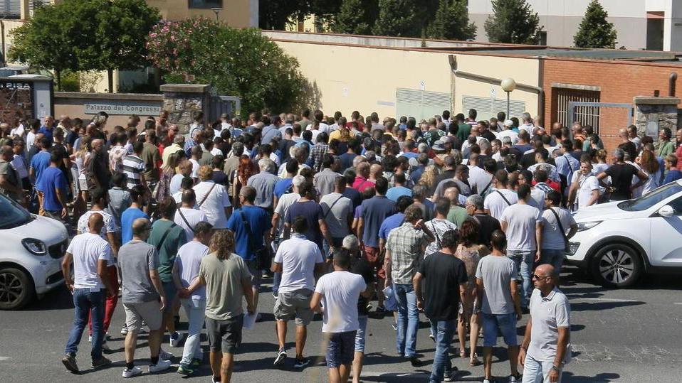Disoccupati, precari e 45enni: in 1.150 al concorso Geofor per il posto fisso