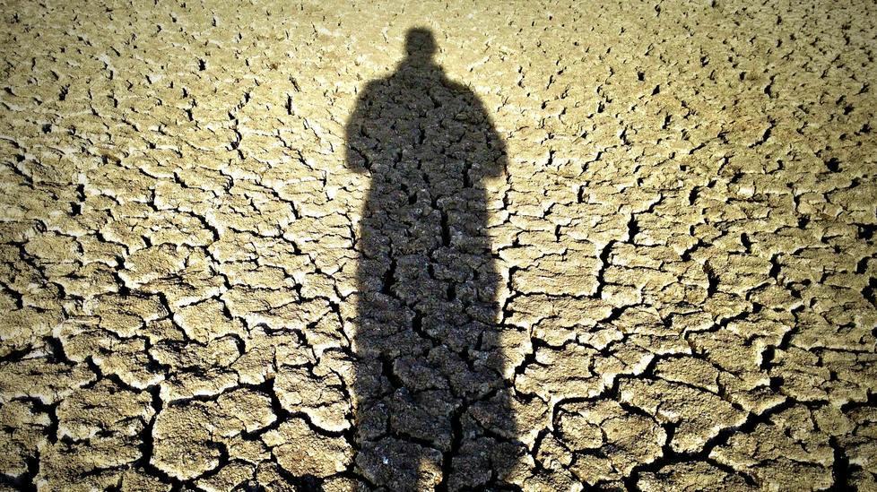 Il suicidio e il giornalismo: per una nuova sensibilità