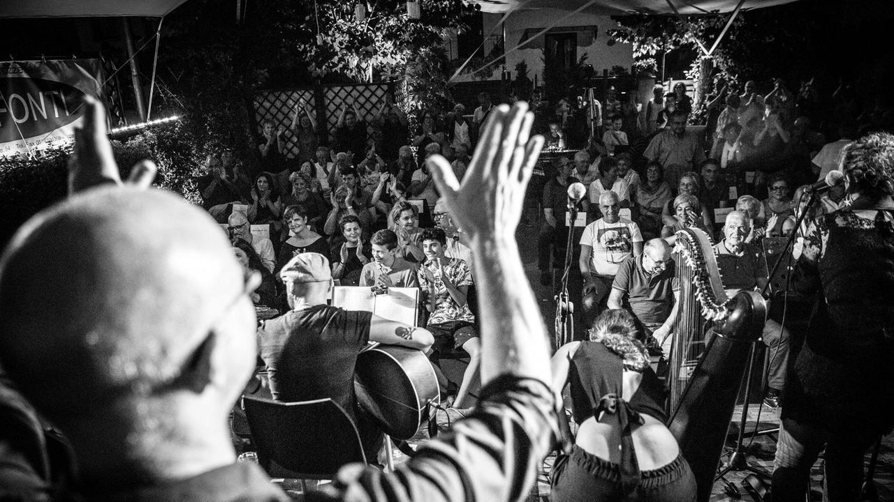 Una serata al circolo di Paperino