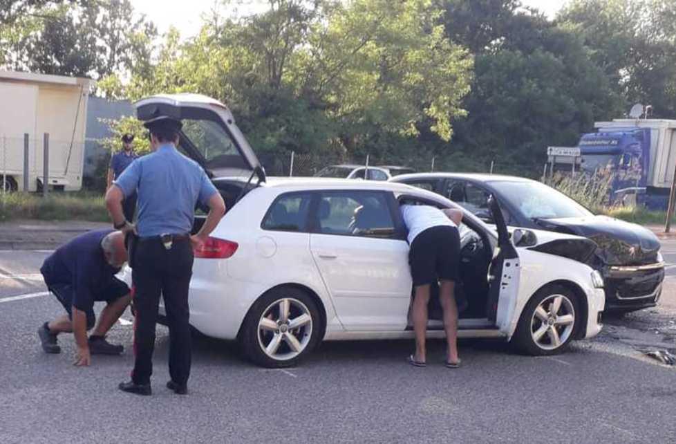 Scontro tra auto, bimbo ferito