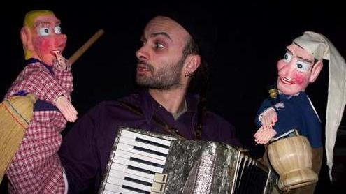 Teatri sull’Acqua continua Domani burattini e mercoledì arti di strada