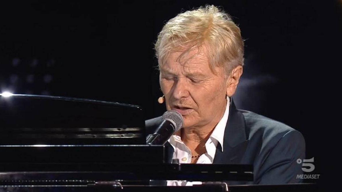 Ron sul palco per Lucio «Cantare i pezzi di Dalla per me è come volare»