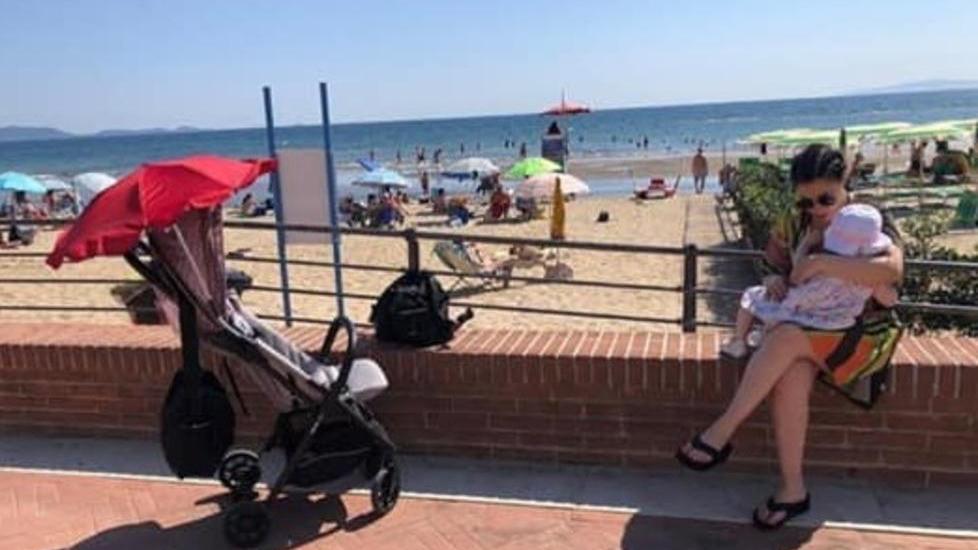 La cantante Giusy Ferreri ha fatto tappa a Follonica